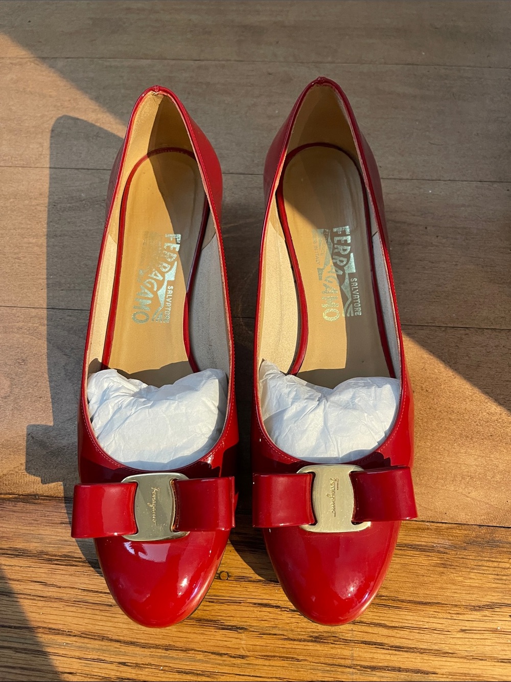 Salvatore Ferragamo Vara Bow Pump